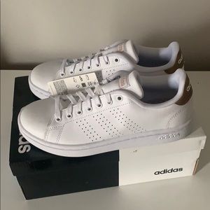 Adidas Advantage Tennis Shoes